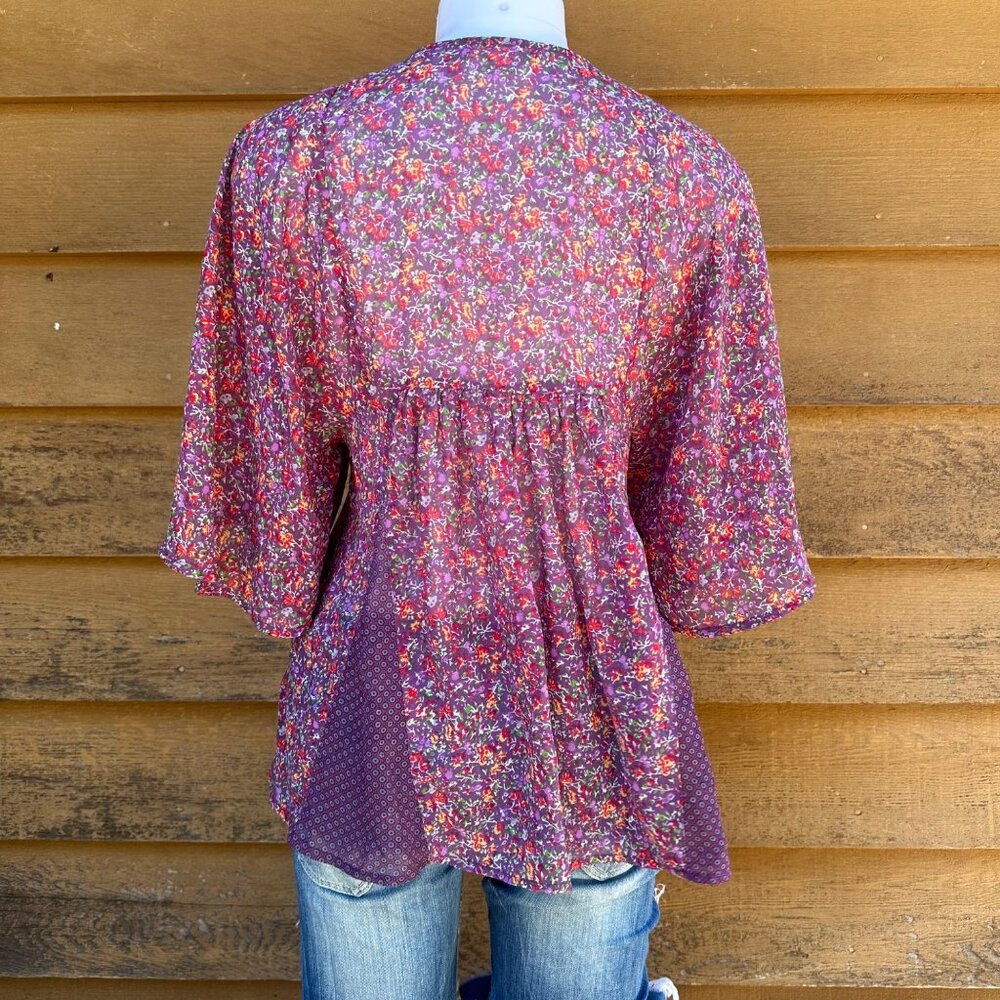 Love Fire Purple Floral Sheer Butterfly Sleeve Short Sleeve Blouse Size M - Picture 3 of 8